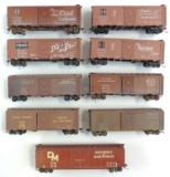 Group of 9 Ho Scale Train Box Cars