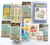 Group of HO Scale Modeling Accessories