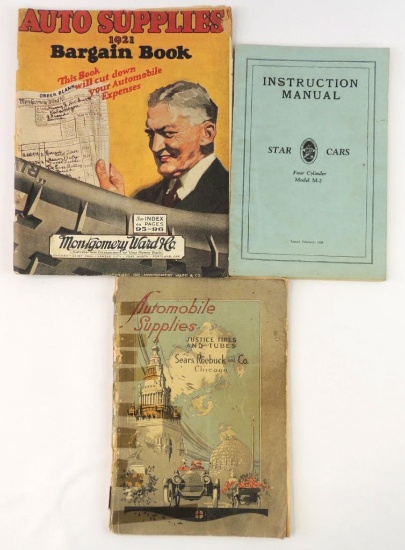 Grupo three automobile related books/catalogs from the 1920s