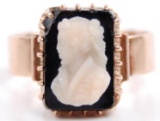 14k Yellow Gold Onyx and Cameo Ring