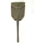 US Army field shovel with pouche