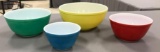 Vintage Set of 4 Pyrex nesting bowls