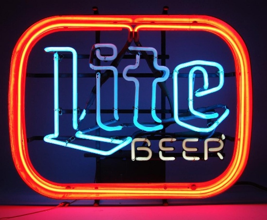 Vintage Miller Lite Advertising Light Up Neon Beer Sign
