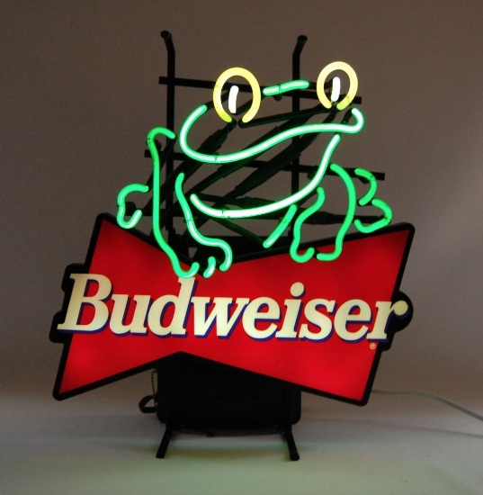 Vintage Budweiser Frog Light Up Advertising Neon Beer Sign