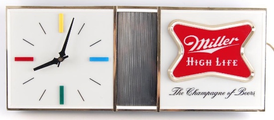Vintage Miller High Life Light Up Advertising Beer Clock
