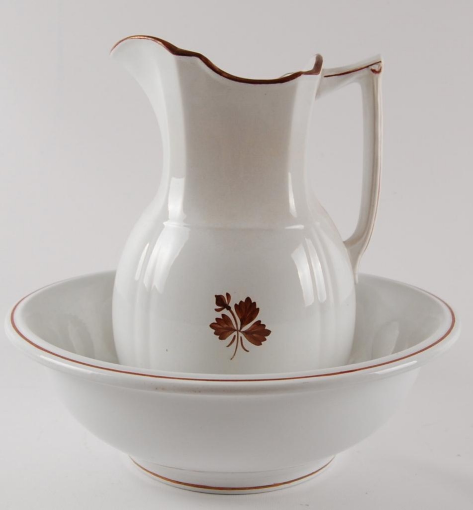 Antique Alfred Meakin "Tea Leaf" Design Royal Ironstone Pitcher and Wash  Bowl | Art, Antiques & Collectibles Collectibles Decorative Collectibles  Collectible Pitchers | Online Auctions | Proxibid