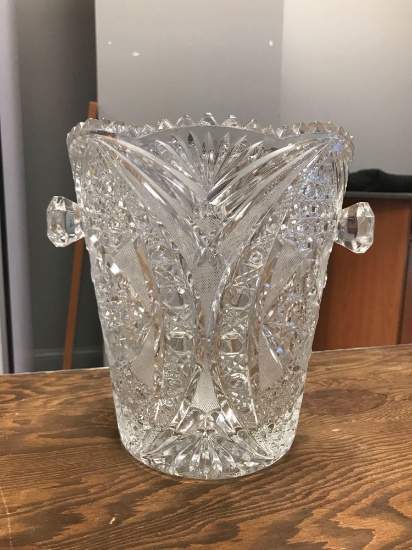 Vintage cut/pressed glass ice bucket