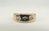 14k Yellow Gold Band Ring with Diamonds