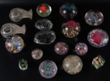 Group of 17 : Vintage Art Glass Paperweights