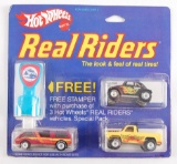 Hot Wheels Real Riders 3 Vehicle Gift Set with Stamper in Original Packaging