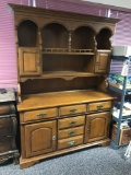 Maple Cabinet Hutch