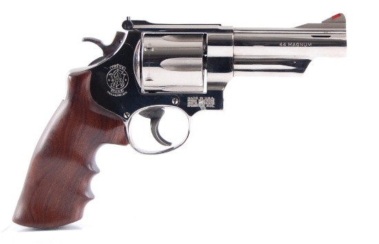 Smith & Wesson Model 29-3 44 Magnum Revolver with Case