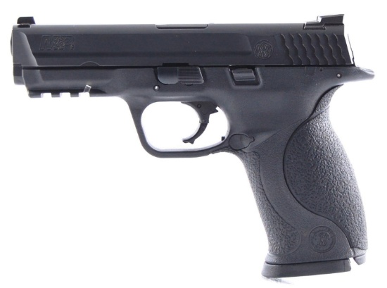 Smith & Wesson Model M&P9 9mm Semi Auto Pistol with Original Case