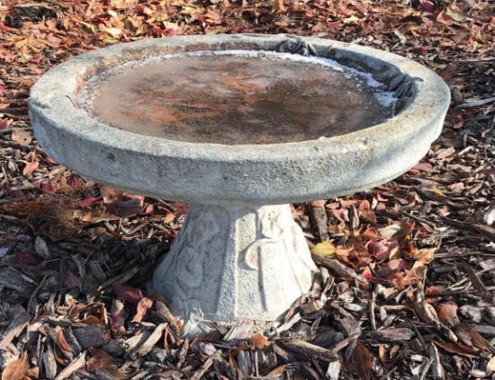 Concrete miniature Bird bath