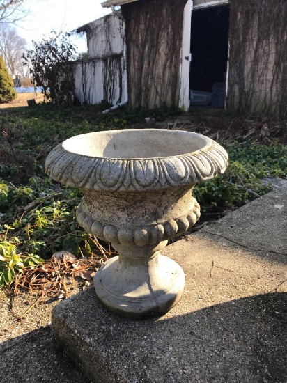 Concrete planter