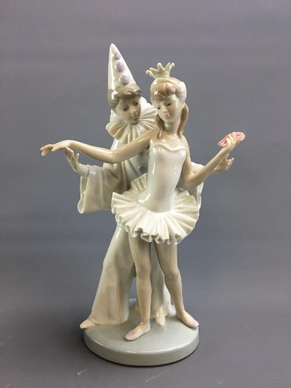 Vintage Lladro figurine with original box