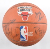 Signed Chicago Bulls Team Basket Ball