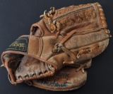 Signed Chicago Cub Ron Santo Baseball Glove