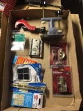 Group of miscellaneous garage items