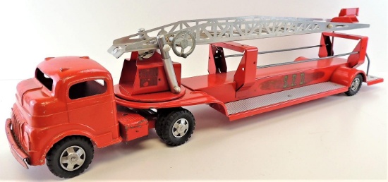 Vintage Structo SFD Fire Engine Hook & Ladder Truck.