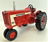 Vintage ERTL FArmall 806 Farm Toy Tractor.