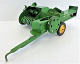 Vintage ERTL John Deere 14T Farm Toy Hay Blaer.