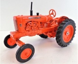 ERTL Allis-Chalmers WD-45 Special Edition Farm Toy Tractor.