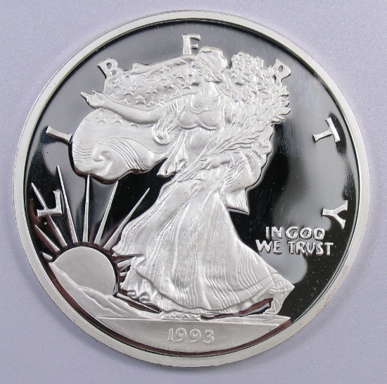 1993 The Washington Mint Walking Liberty 8oz. Silver Round.