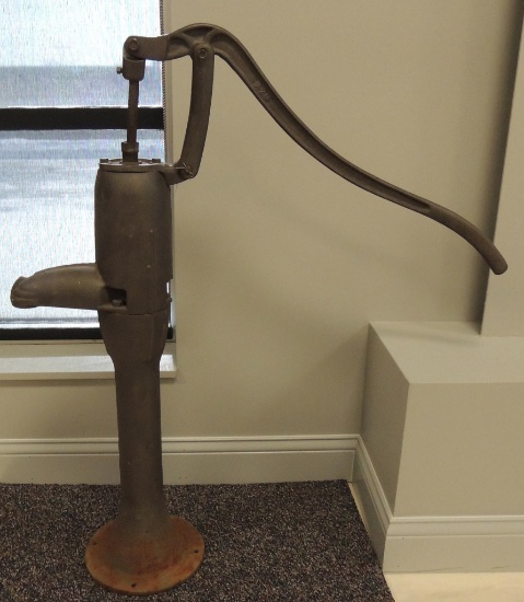 Vintage Cast Iron Homart Water Pump