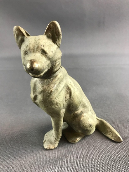 Heavyweight Dog Figure