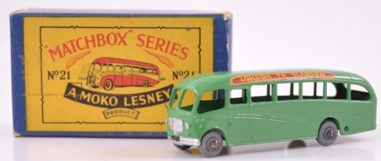 Matchbox No. 21 Bedford Duple Luxury Coach Die-Cast Bus with Original Box