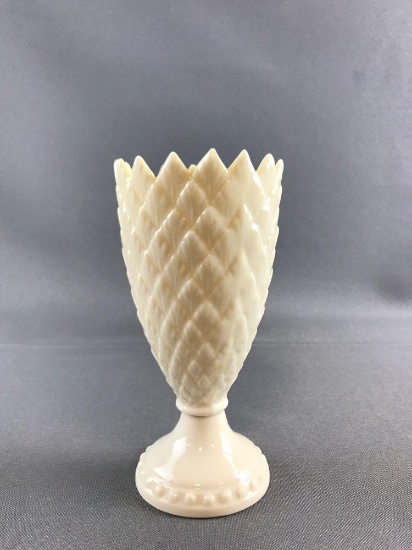 Vintage Belleek white feather vase