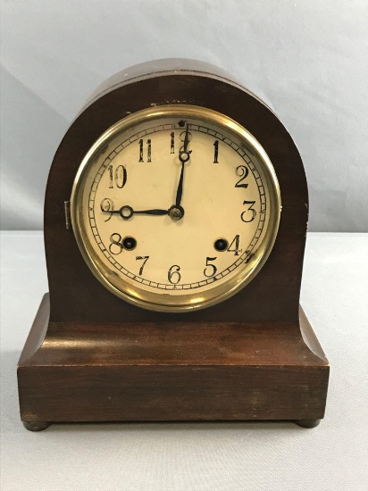 Vintage wooden Mantle clock