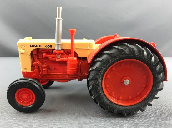 ERTL Case 600 die cast tractor