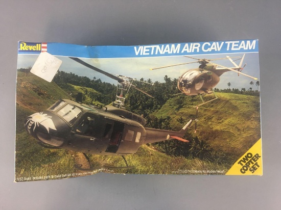 Revell Vietnam Air Cav Team Copter Model Kits