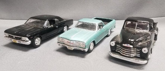 Lot of 3 Maisto Collector Cars.