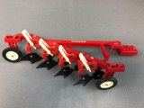 ERTL International 4 bottom plow with disks