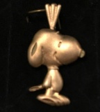 14k gold Snoopy pendant