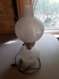 vintage floral pattern table lamp