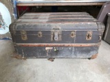 Antique Tou-R-Ist trunk