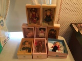 Group of 8 Vintage Ginny vogue dolls