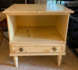 Vintage shabby chic lamp table with drawer