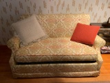 Vintage floral pattern sofa sleeper loveseat