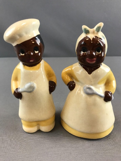 Black Americana Salt and Pepper shakers
