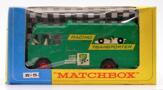 Matchbox King Size K-5 Racing Car Transporter Die-Cast Vehicle with Original Box