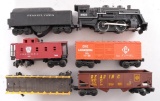 Lionel 8625 Pennsylvania Locomotive with 4 Train Cars