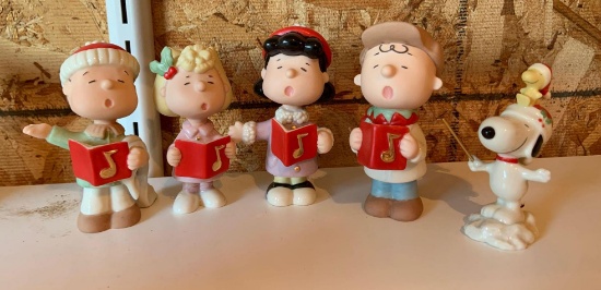 Group of five Lenox peanuts Christmas Carolers porcelain figurines