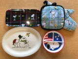 Group of Peanuts plates and pot holders