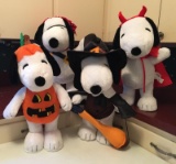 Group of 4 Halloween Stand Alone Snoopy Greeters