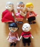 Lot of 5 Vintage Charlie Brown Pocket Dolls